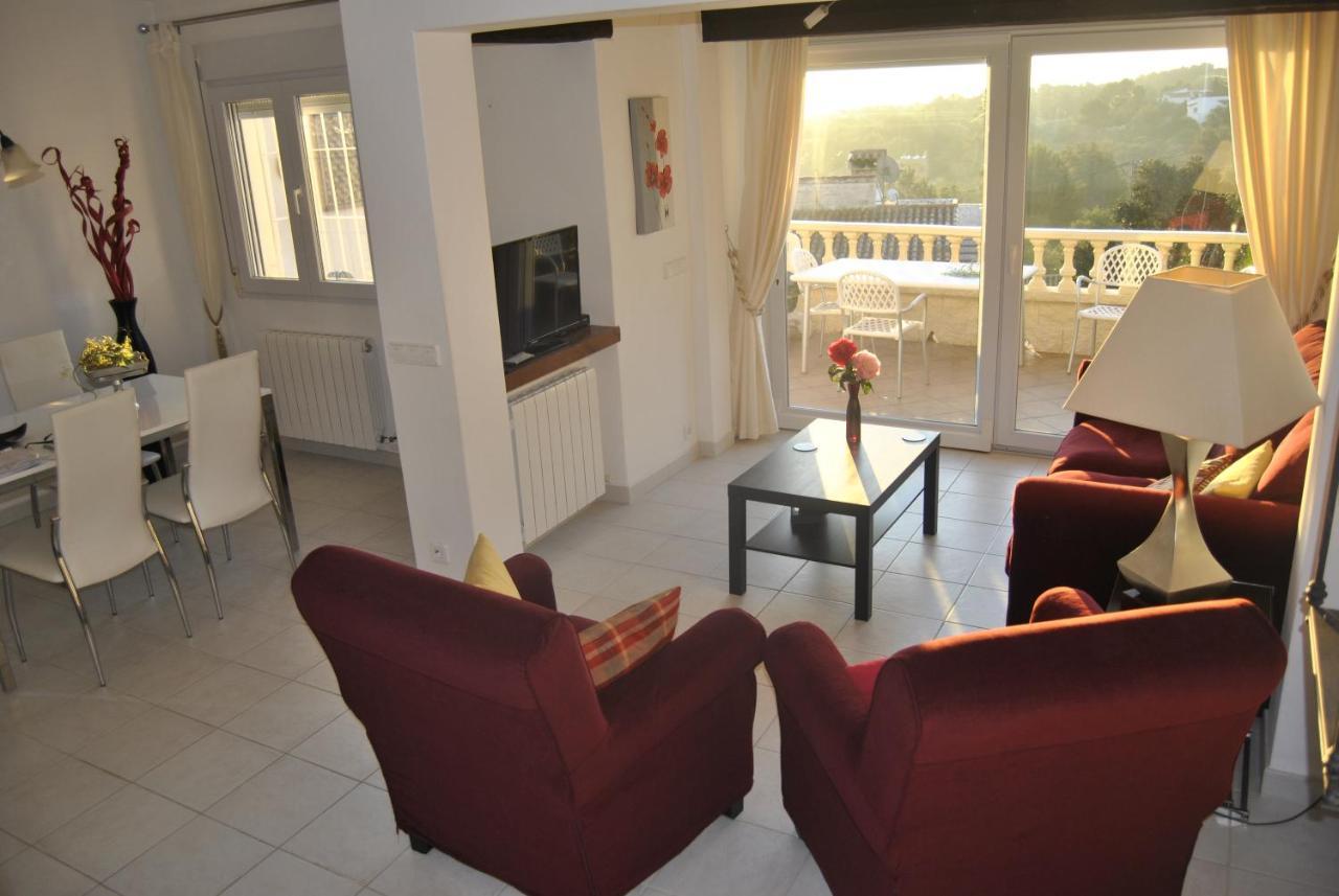 Rosalalinda - Cosy Semi-Detached Home With Sea Views And Large Terrace Морайра Екстер'єр фото