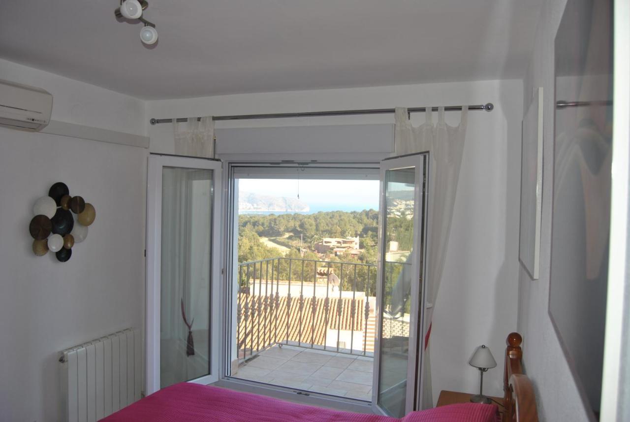 Rosalalinda - Cosy Semi-Detached Home With Sea Views And Large Terrace Морайра Екстер'єр фото